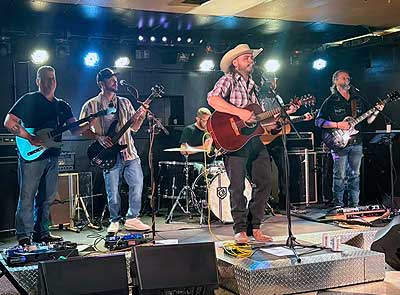 Stephen Winkler and Red Flag Rodeo!